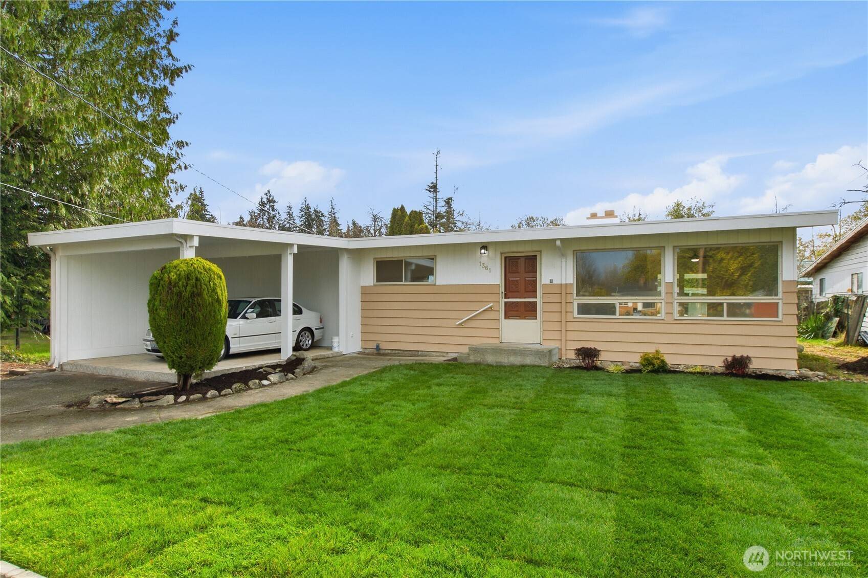 Des Moines, WA 98198,1361 S 279th ST