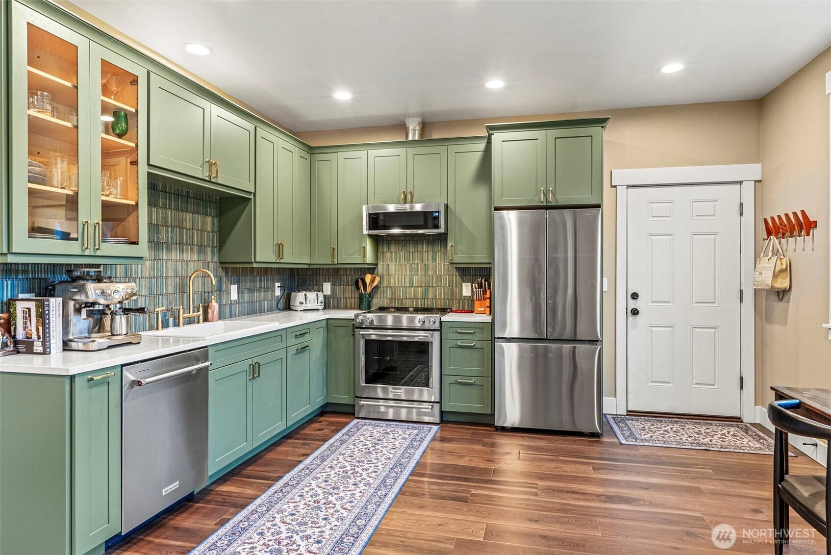 Silverlake, WA 98645,900 George Taylor RD