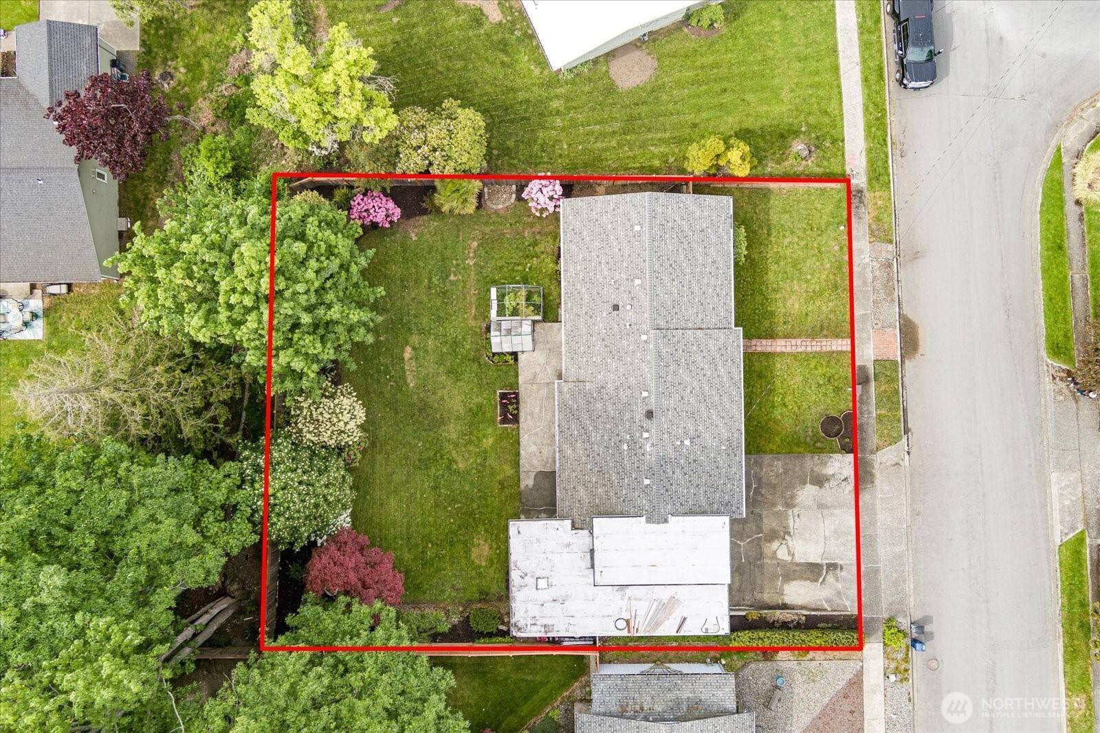 Anacortes, WA 98221,2106 E AVE