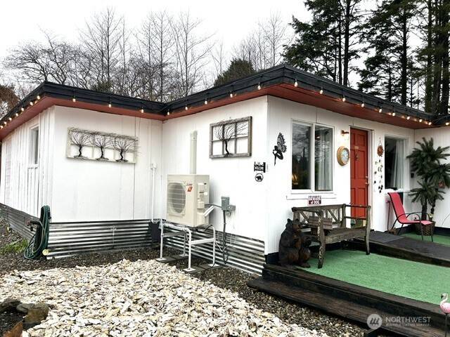 Ocean Shores, WA 98569,2595 State Route 109