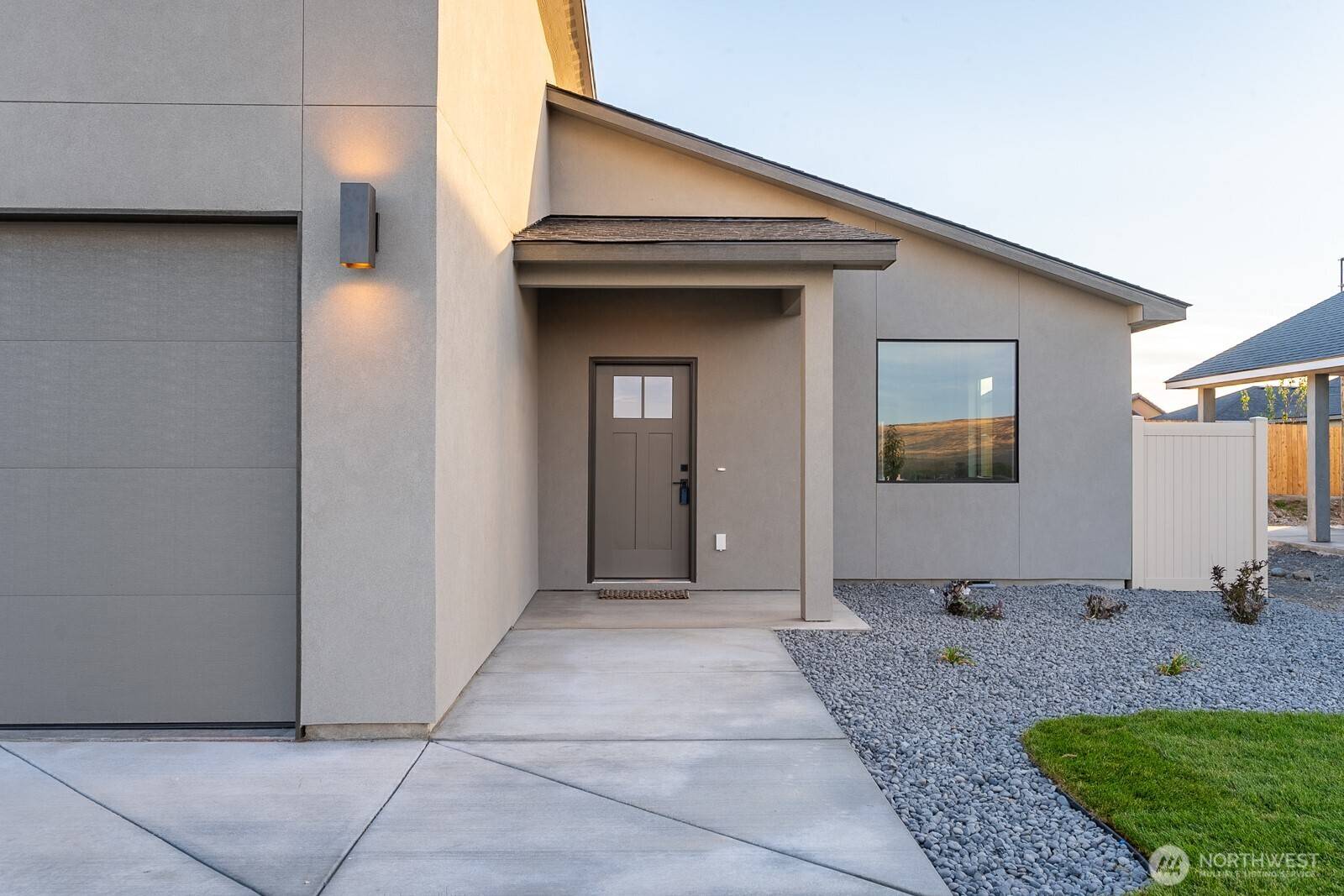 Ephrata, WA 98823,1137 9th Ave NE