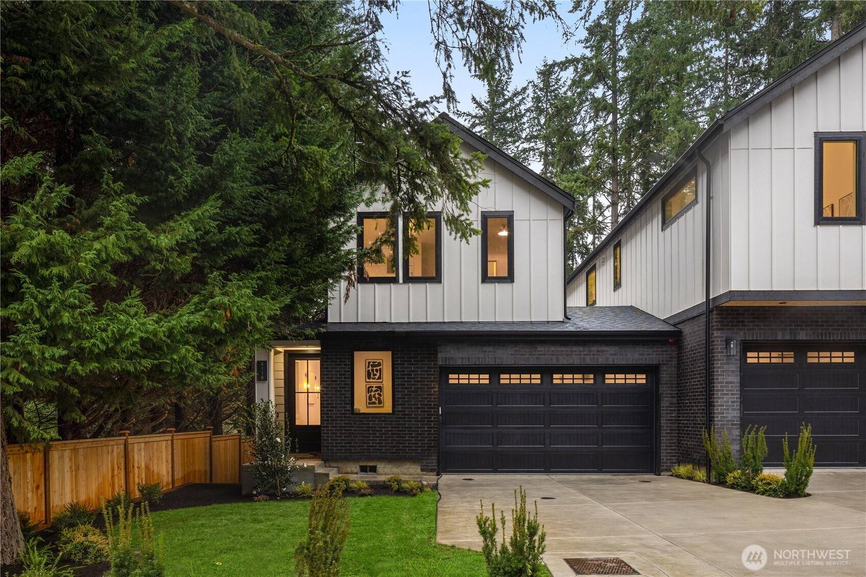 Bellevue, WA 98006,4118 161st AVE SE