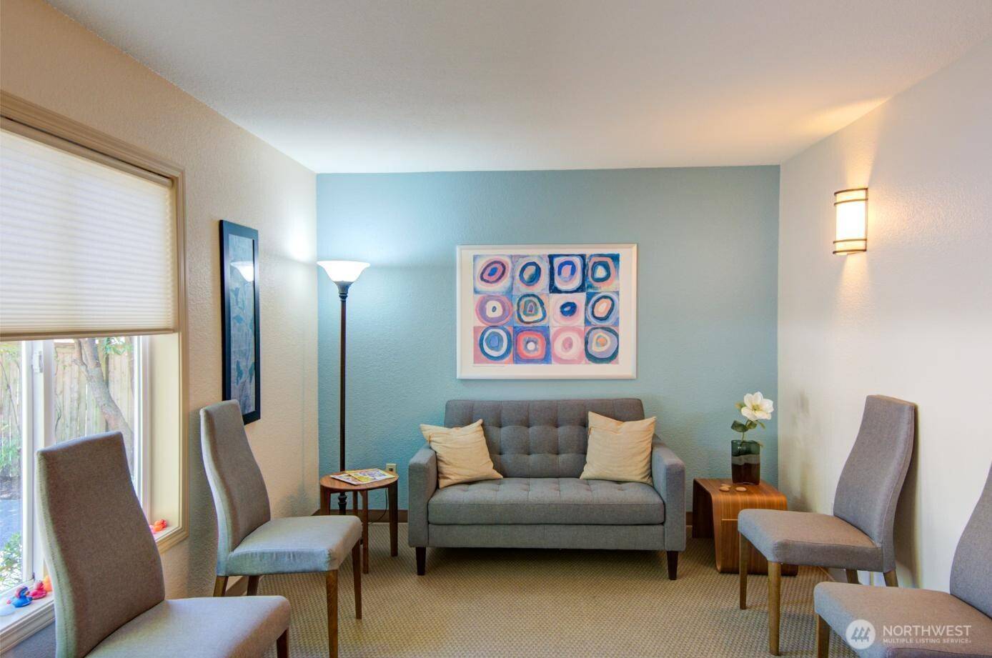 Edmonds, WA 98026,7522 221st ST