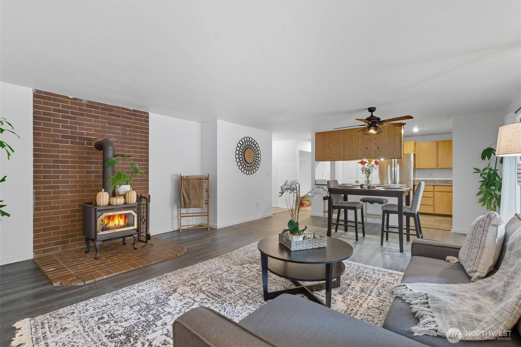 Bremerton, WA 98311,1210 NW Huckle DR