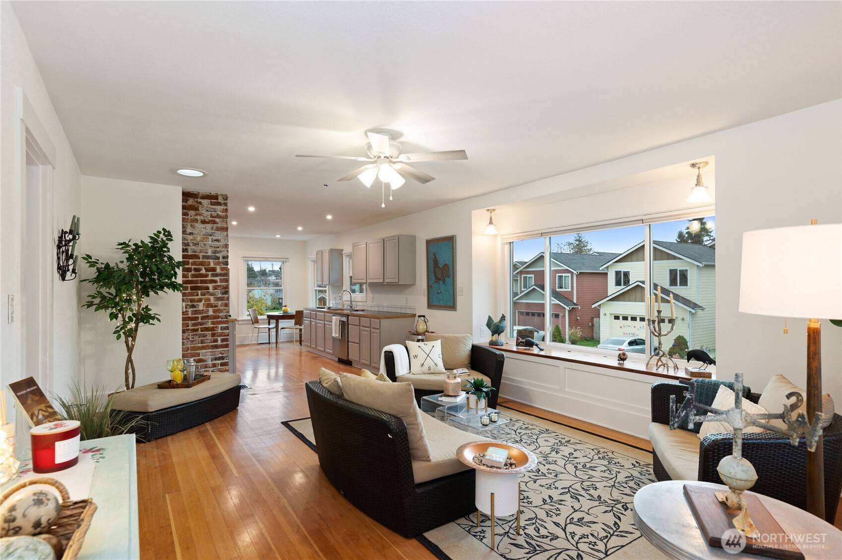 Bremerton, WA 98337,1202 Broadway AVE