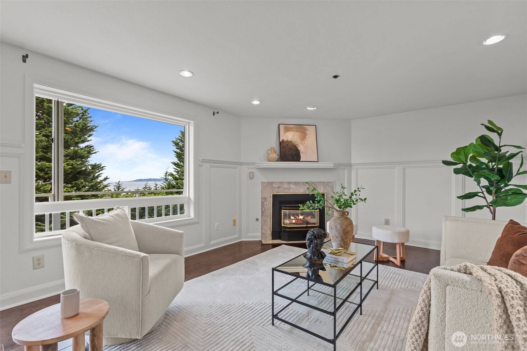 Des Moines, WA 98198,28701 6th PL S #107