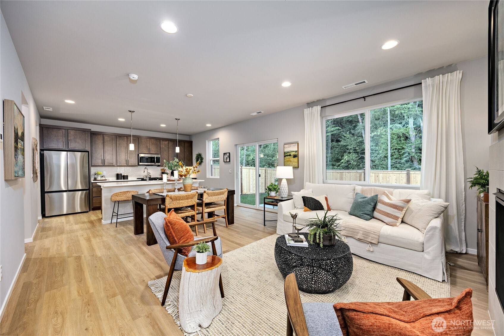 Bremerton, WA 98311,142 NE Shadowhawk LN