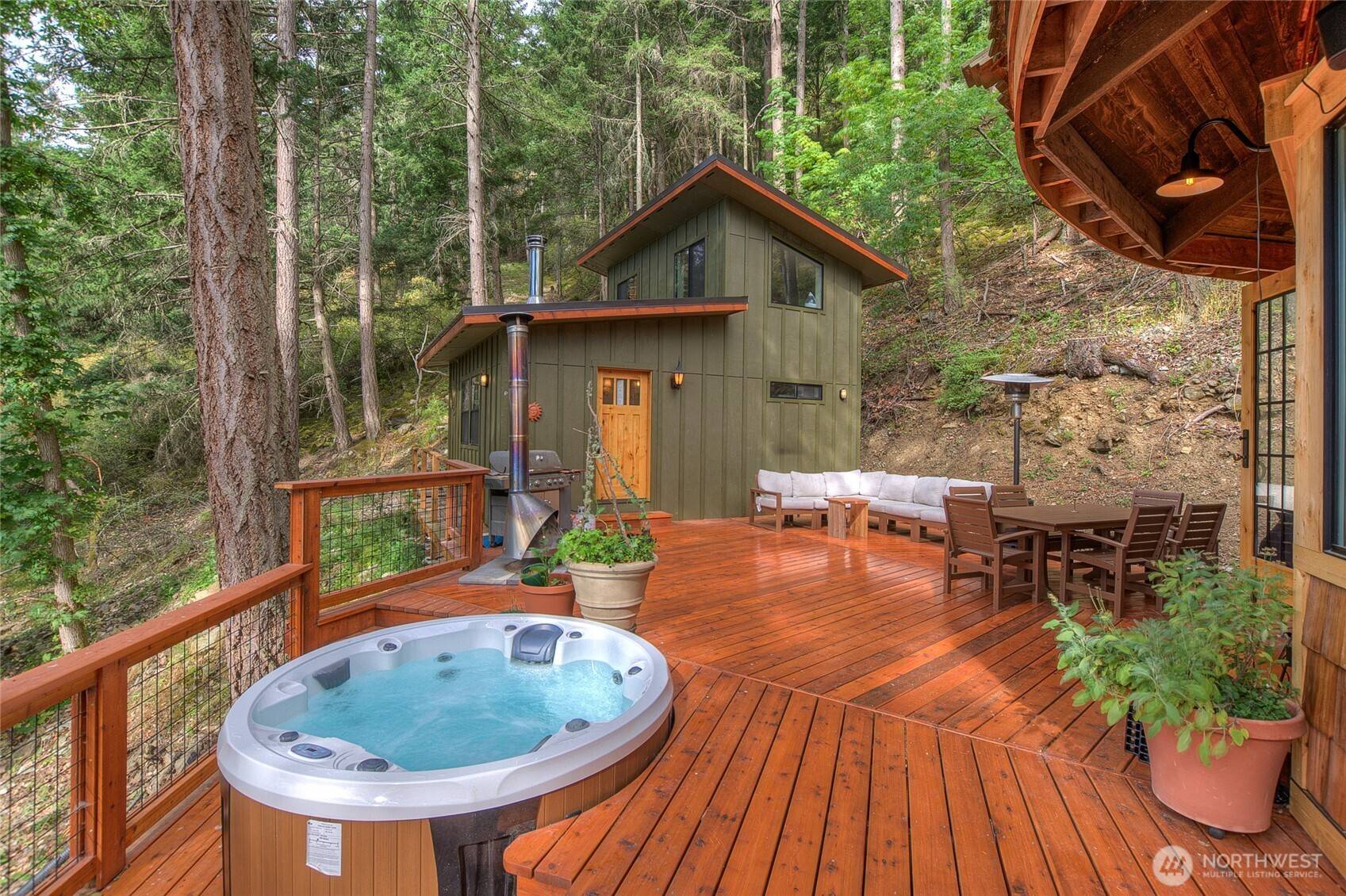 Orcas Island, WA 98245,300 Pleasure Horse RD