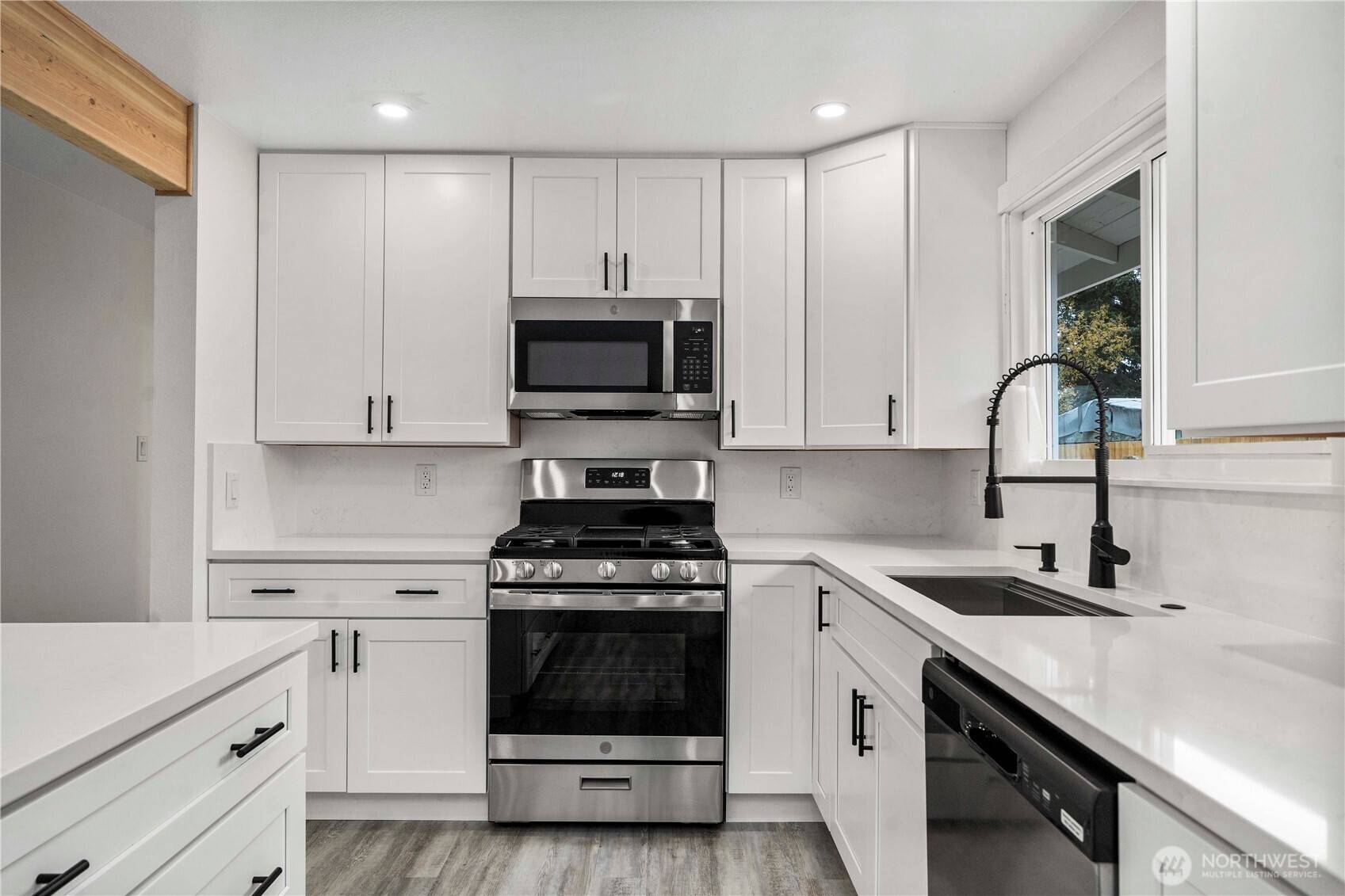 Burien, WA 98148,243 S 187th ST