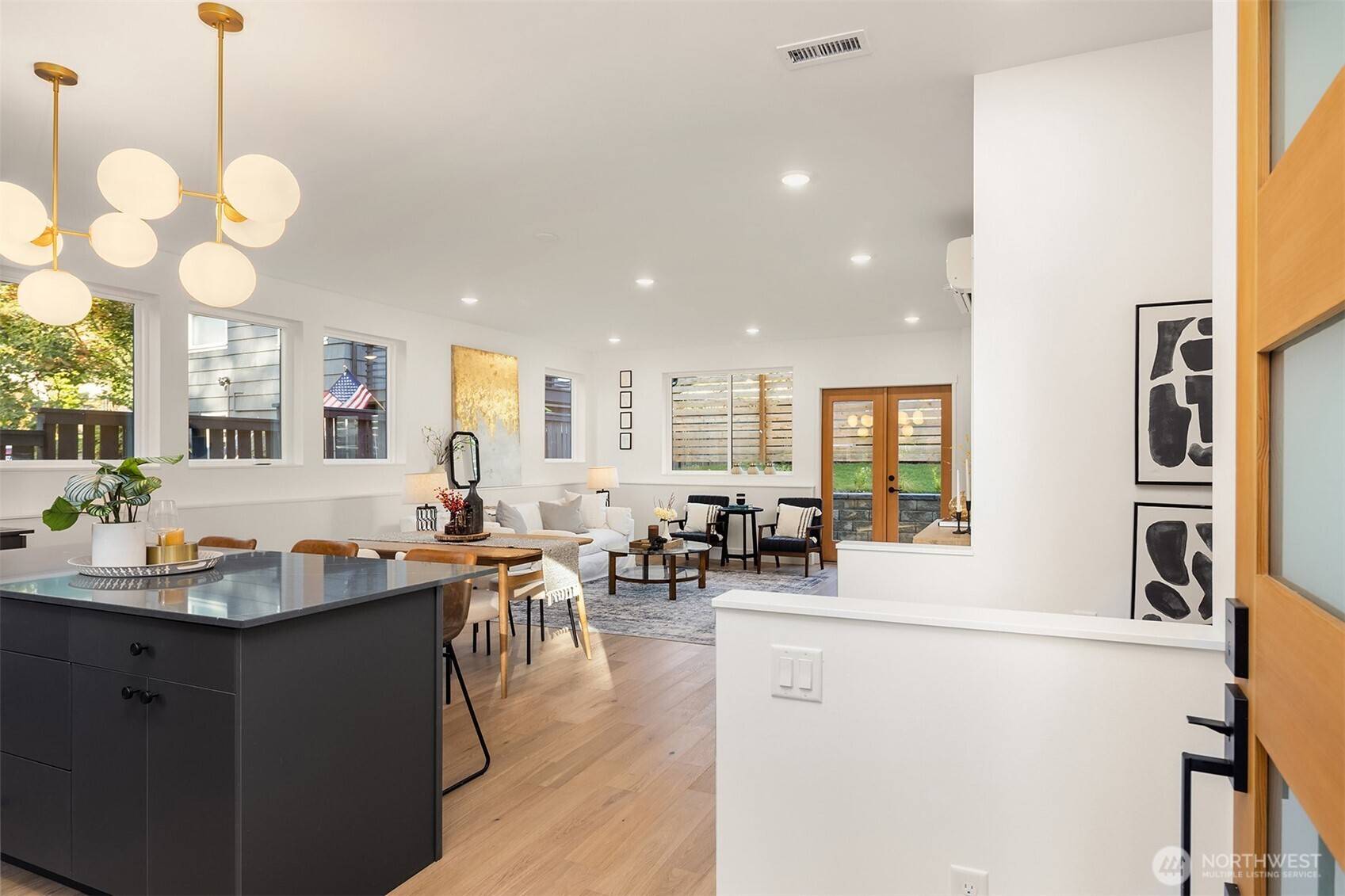 Seattle, WA 98125,13766 22nd AVE NE