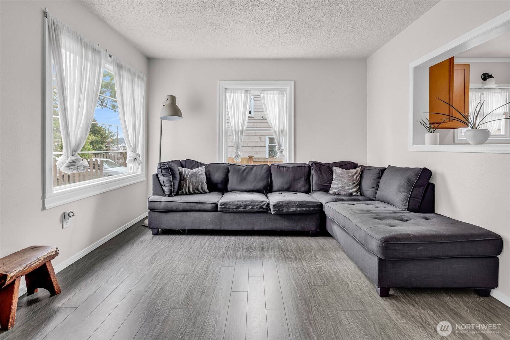 Auburn, WA 98002,411 7th ST SE