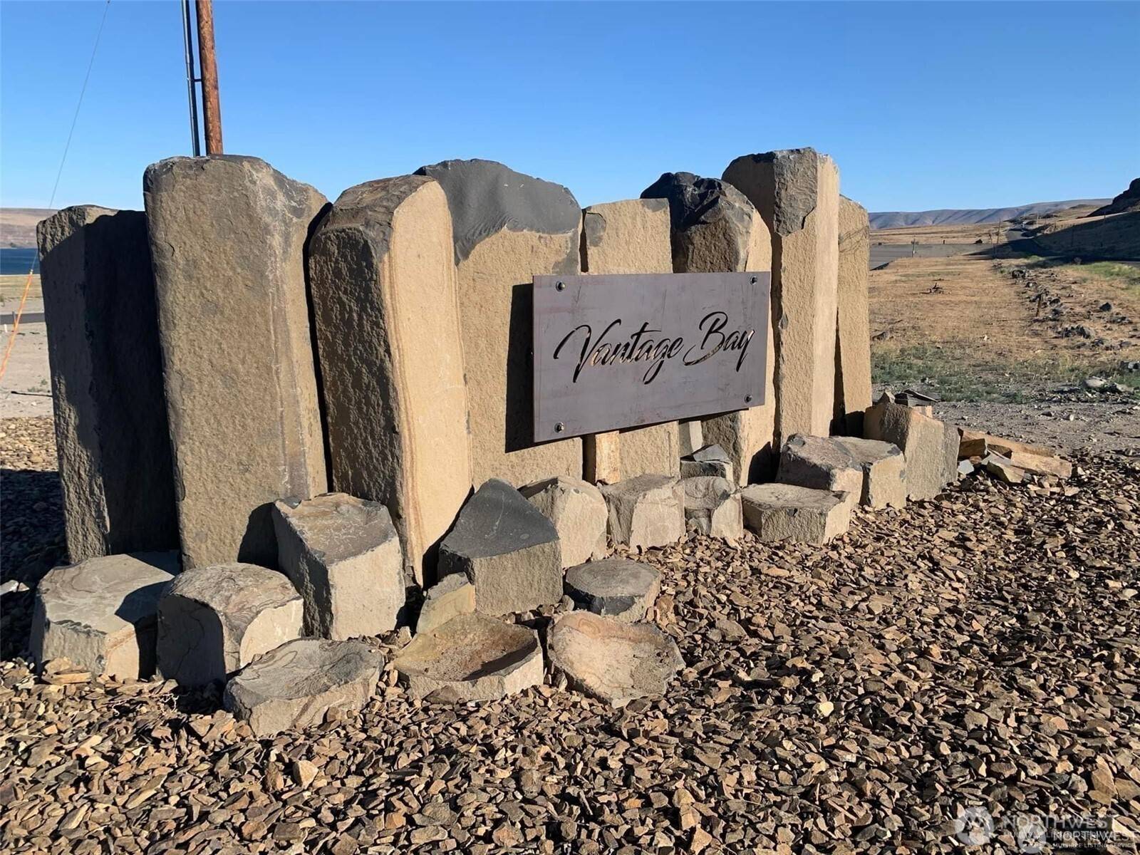 Ellensburg, WA 98926,630 Vantage Bay Loop #98950