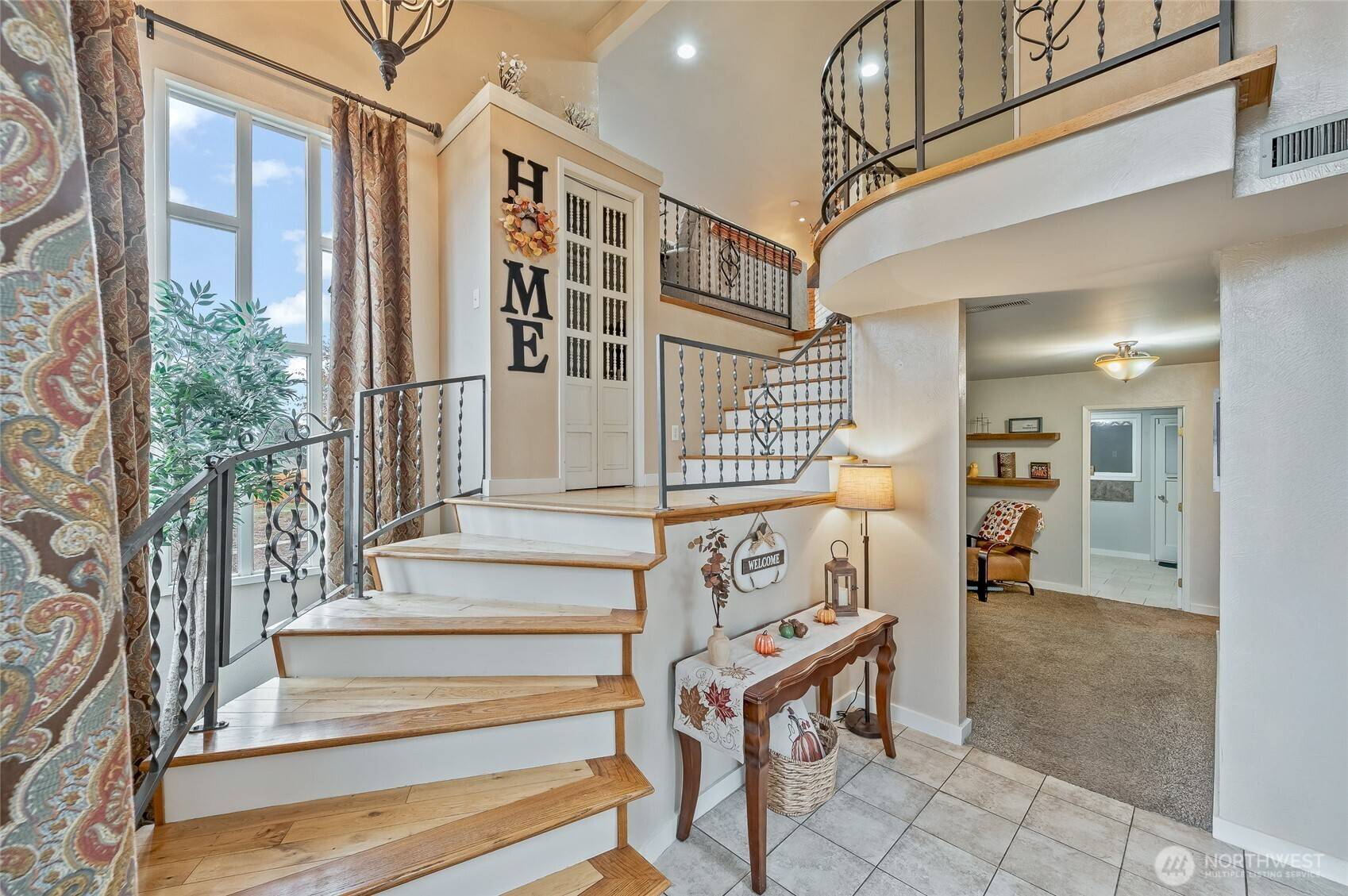 East Wenatchee, WA 98802,809 N Kenroy TER