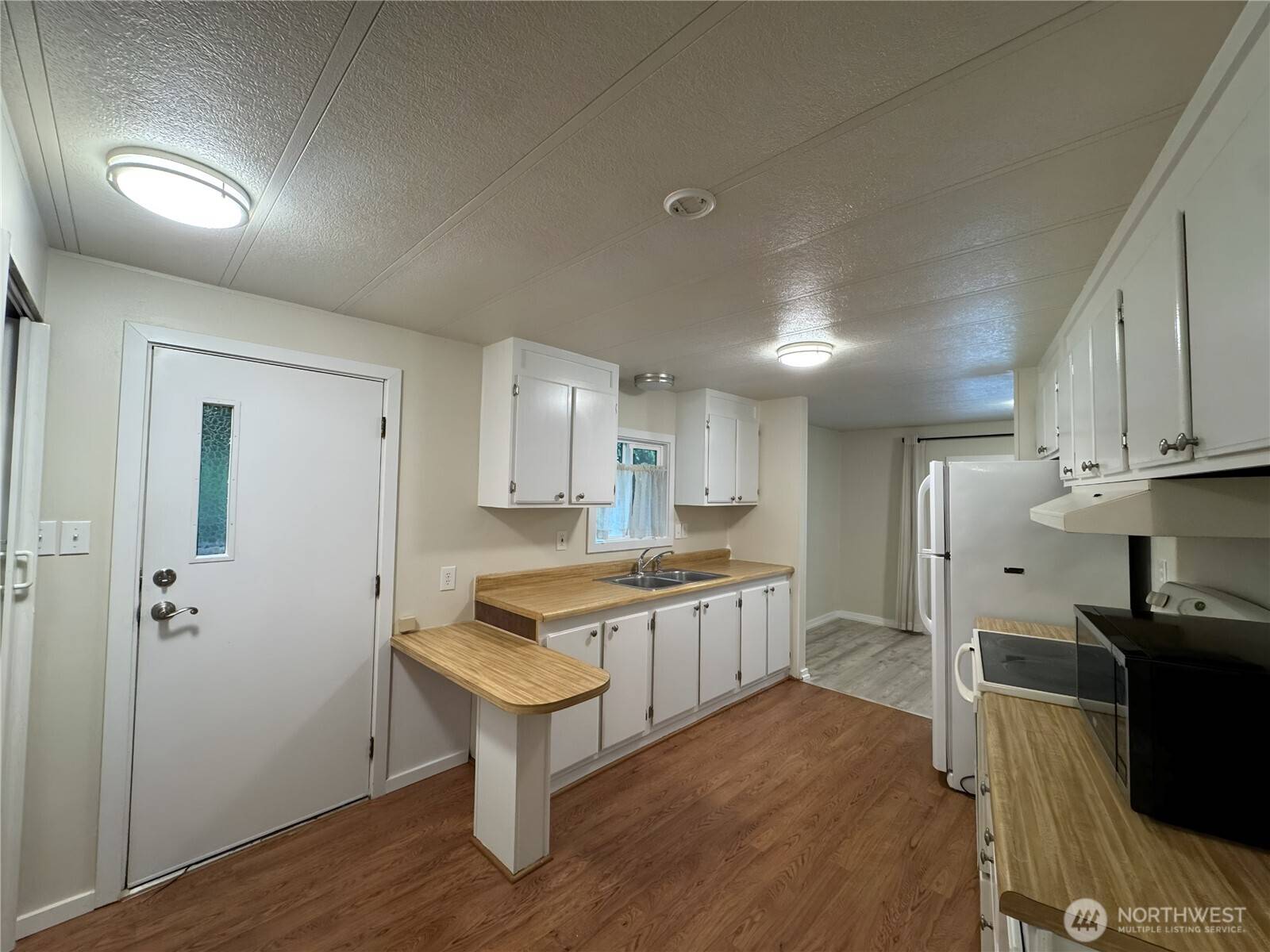 Renton, WA 98059,201 Union AVE SE #154