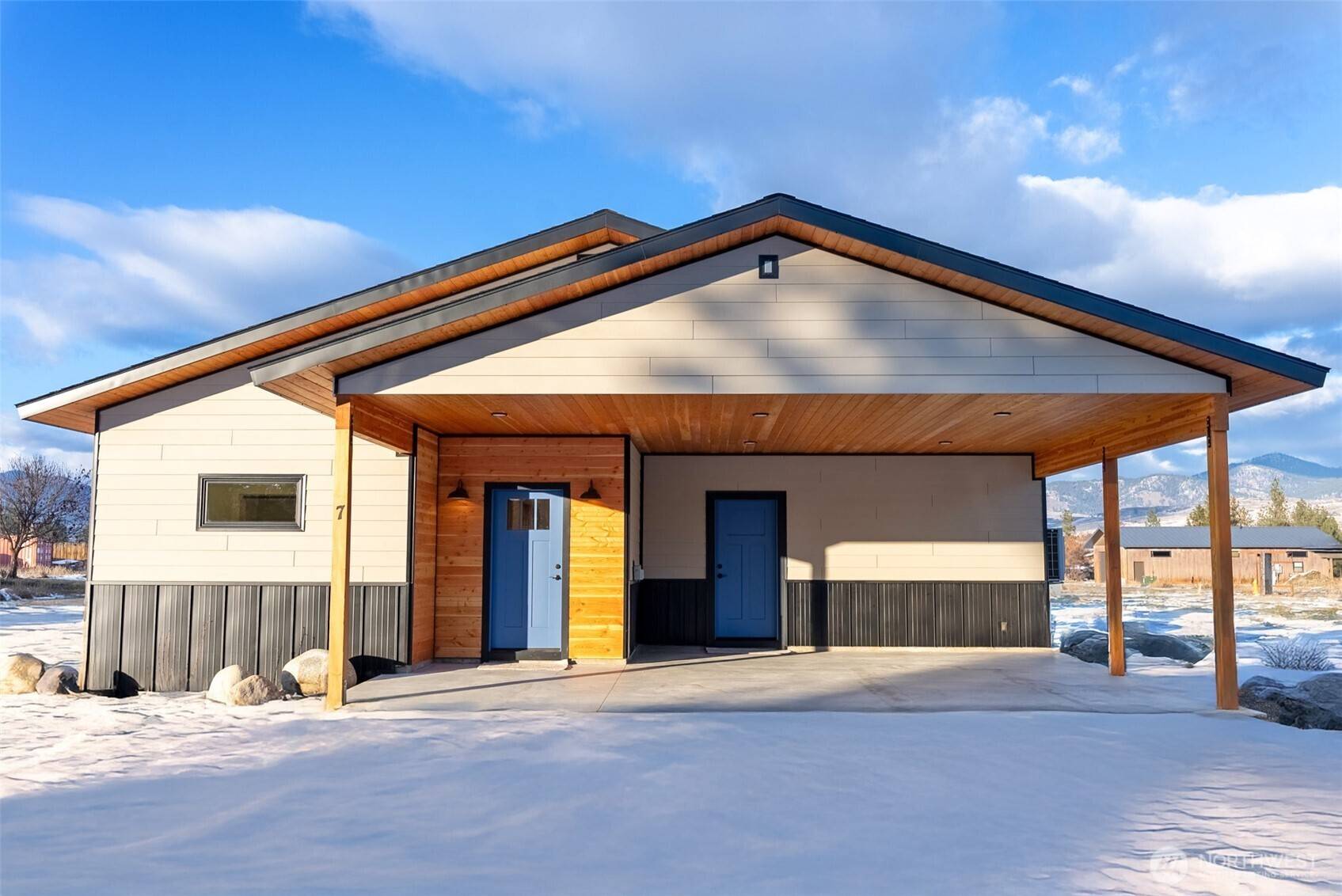 Winthrop, WA 98862,7 Round Rock LN