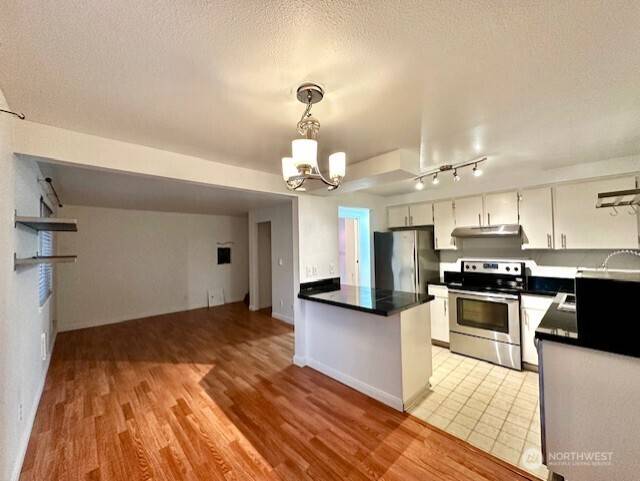 Edmonds, WA 98026,7700 196th ST SW #A