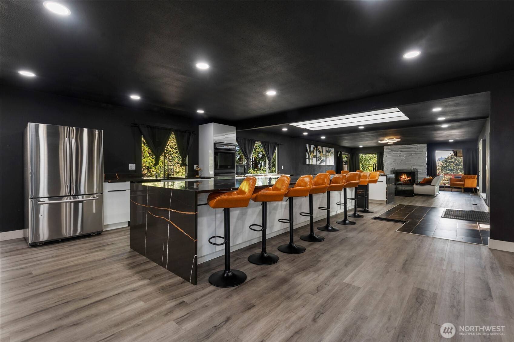 Tacoma, WA 98443,3062 44th st e