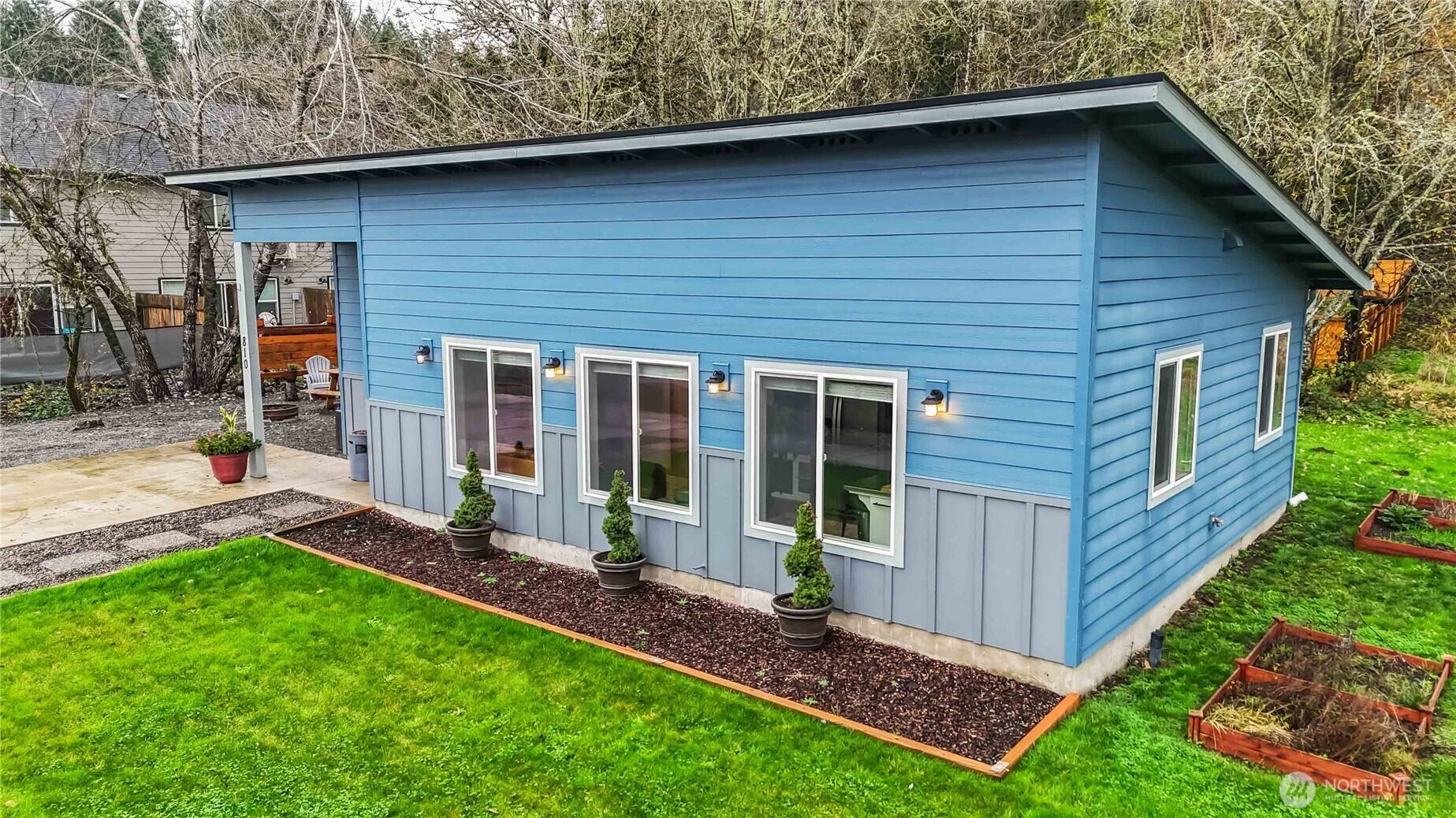 Winlock, WA 98596,810 SE 1ST ST