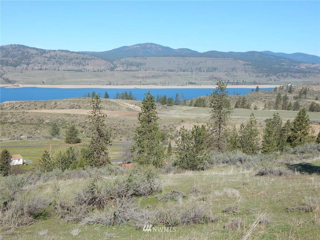 Seven Bays, WA 99122,30350 River Bend LN E