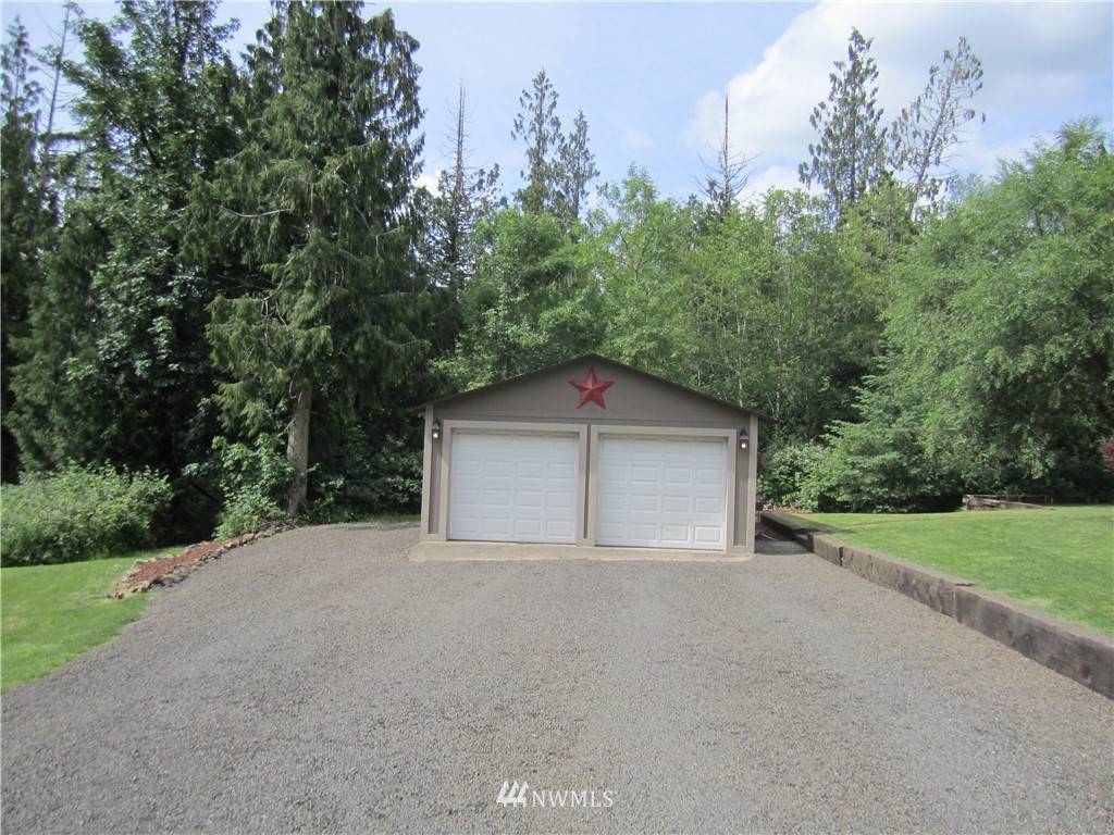 Kelso, WA 98626,2950 Rose Valley RD