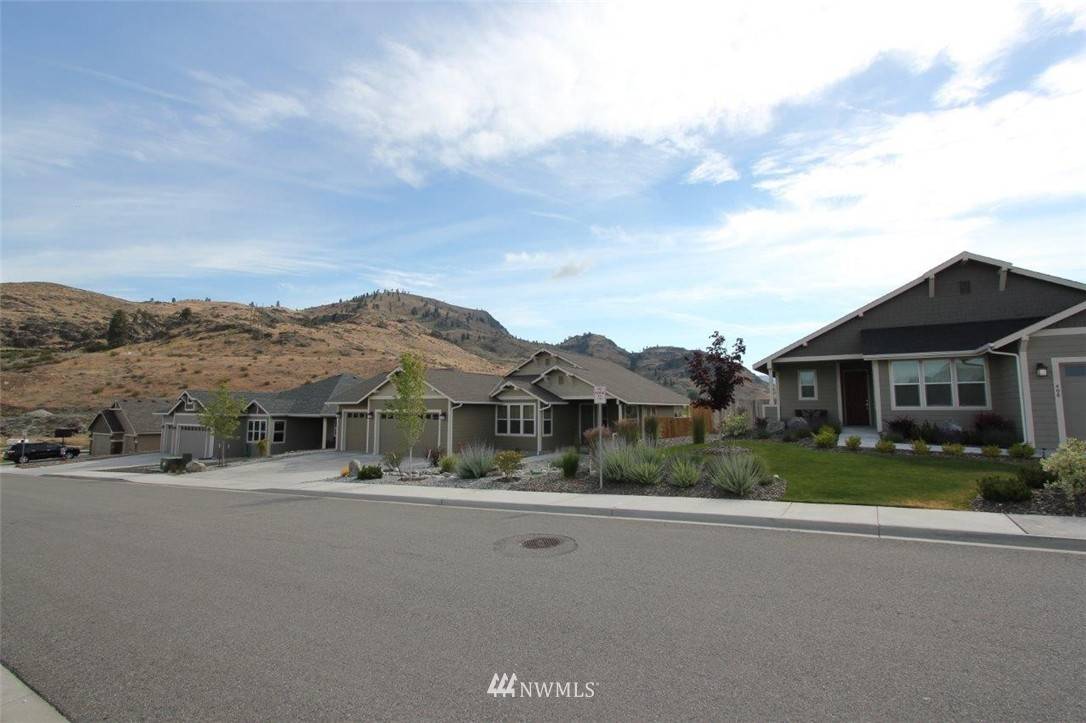 Chelan, WA 98816,424 Spring View PL