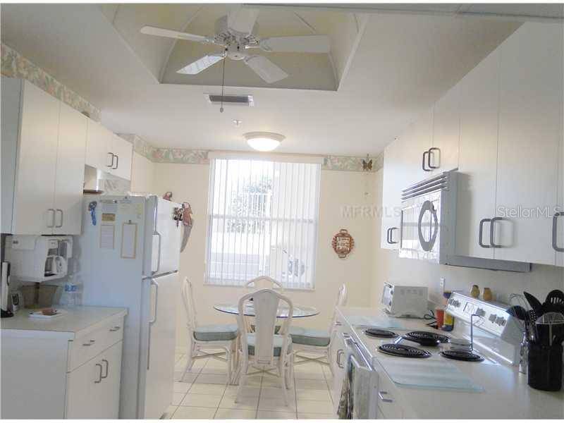 Sarasota, FL 34238,8755 OLDE HICKORY AVE #7102