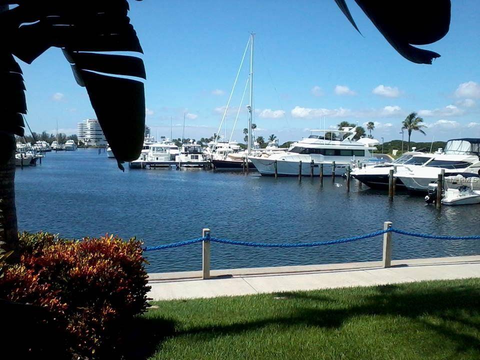 Longboat Key, FL 34228,2800 HARBOURSIDE DR #E-03