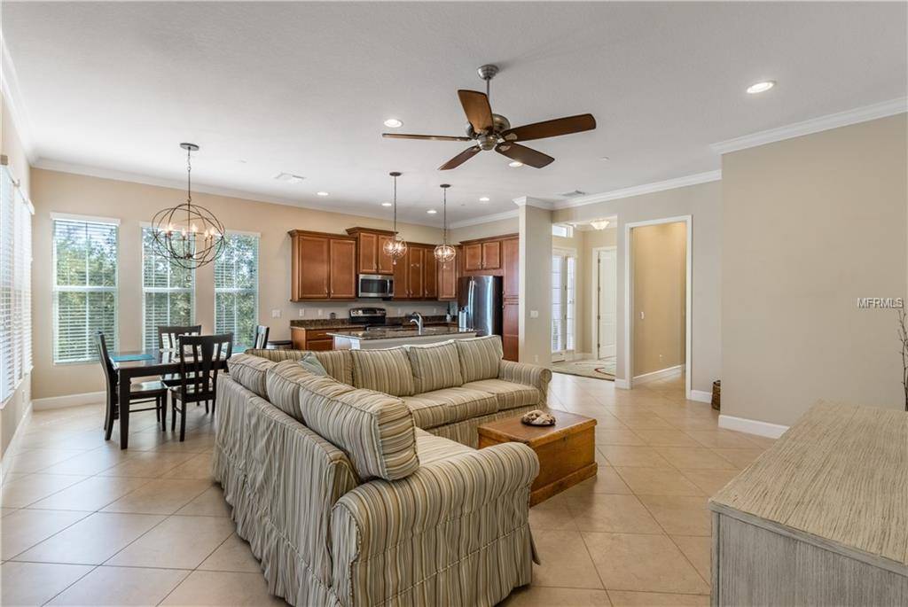 Bradenton, FL 34209,339 SAPPHIRE LAKE DR #101