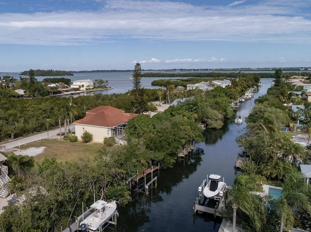 Longboat Key, FL 34228,598 LYONS LN