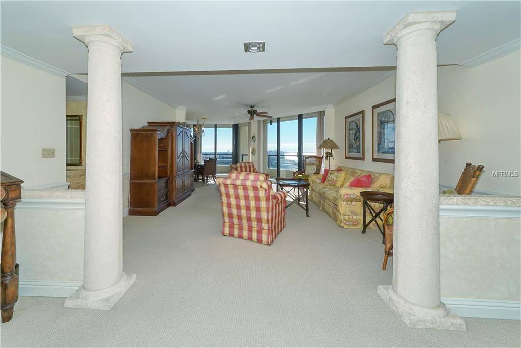 Longboat Key, FL 34228,1211 GULF OF MEXICO DR #810