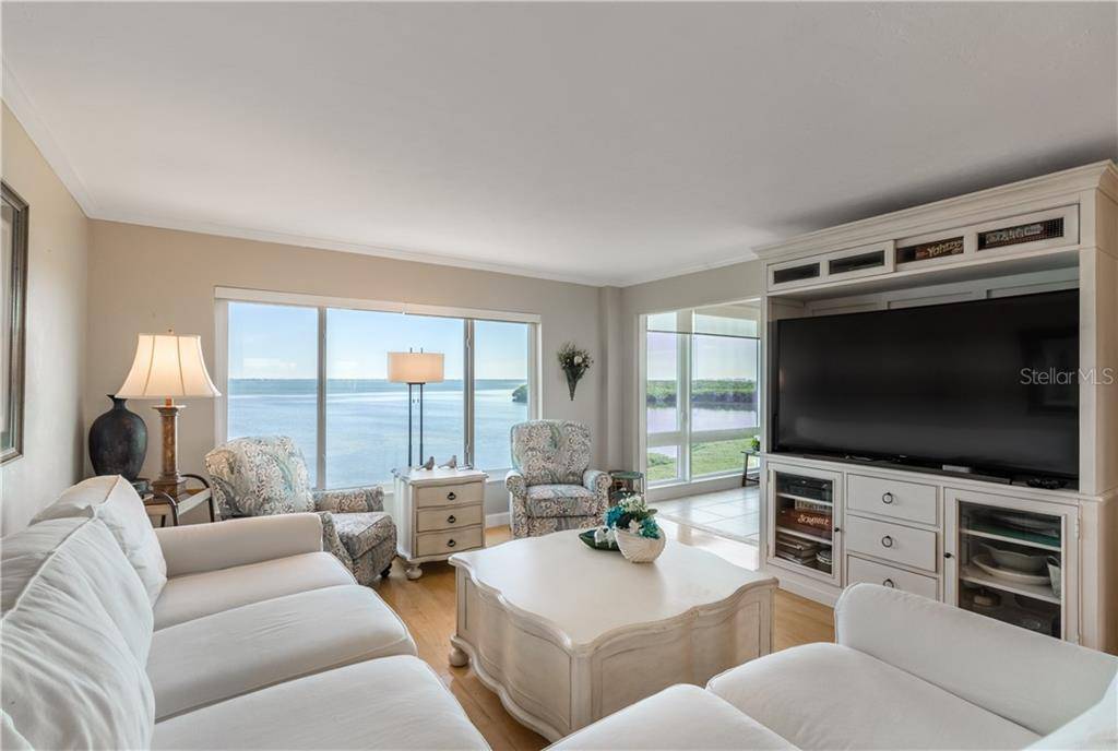 Longboat Key, FL 34228,4900 GULF OF MEXICO DR #PH5