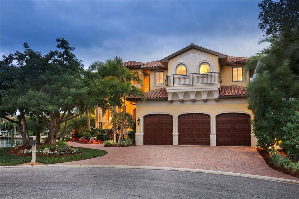 Sarasota, FL 34242,751 SIESTA KEY CIR