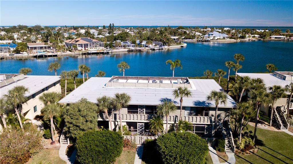 Holmes Beach, FL 34217,6200 FLOTILLA DR #285