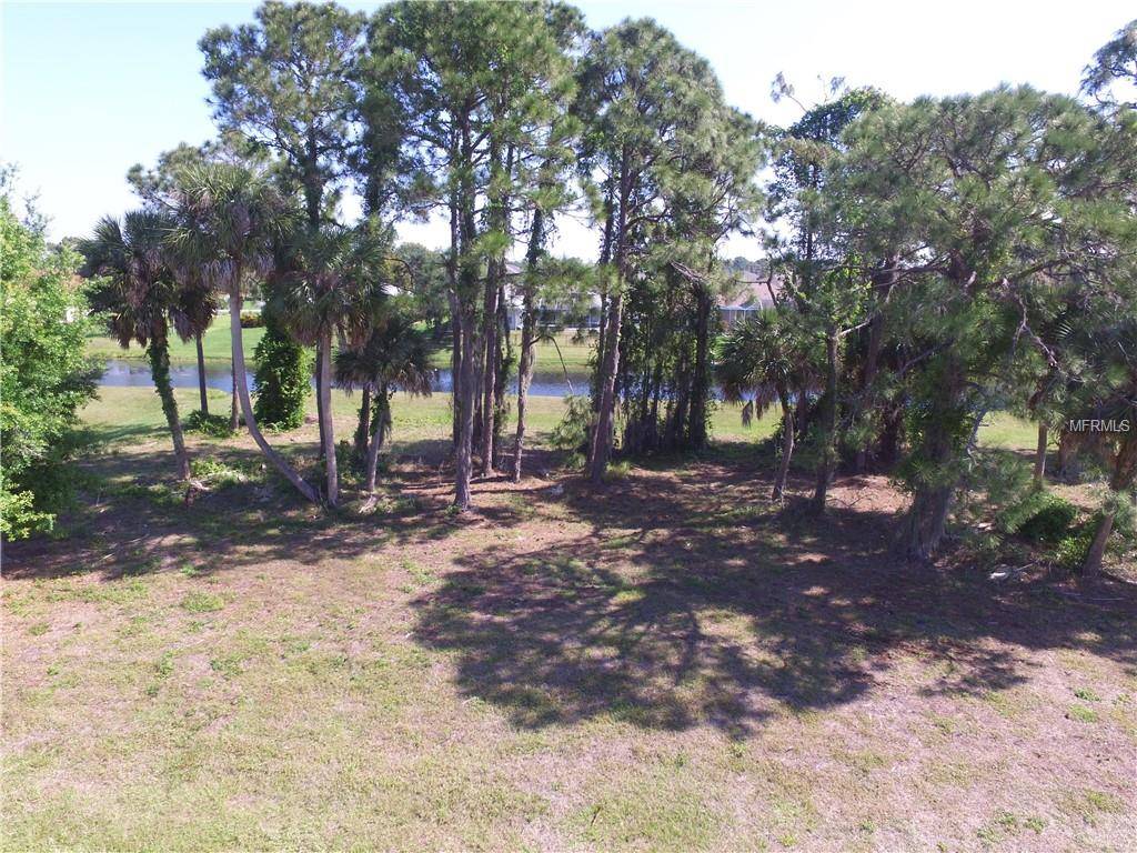 Rotonda West, FL 33947,286 WHITE MARSH LN