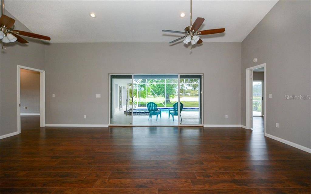 Venice, FL 34293,3328 MEADOW RUN CIR