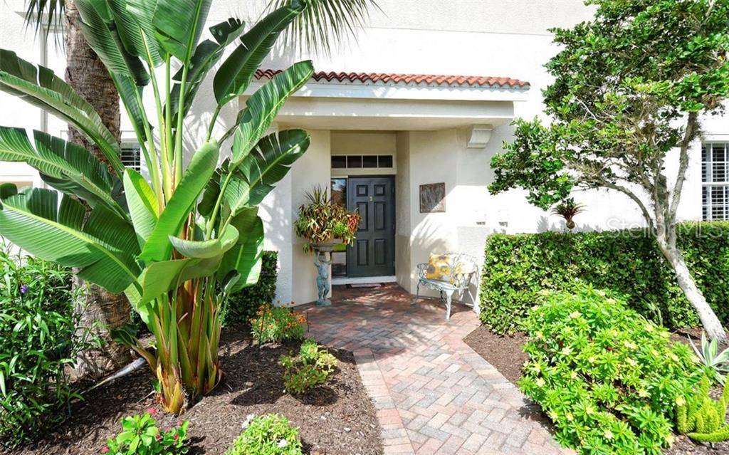 North Venice, FL 34275,133 BELLA VISTA TER #32B