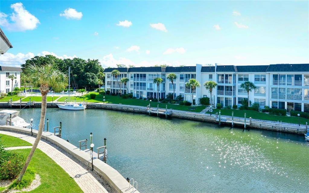 Longboat Key, FL 34228,4400 EXETER DR #302