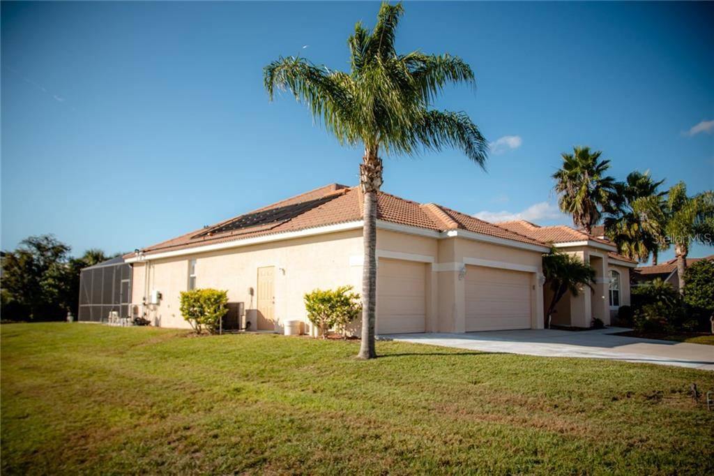 Sarasota, FL 34240,1142 WESTERN PINE CIR