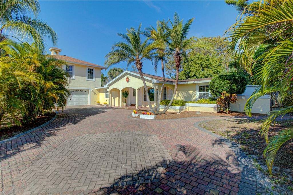 Sarasota, FL 34231,7833 HOLIDAY DR