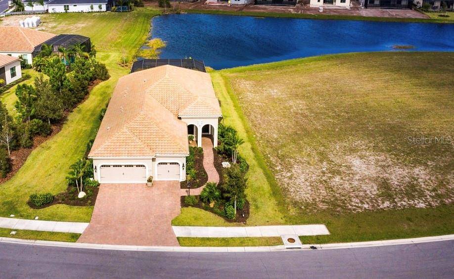 Lakewood Ranch, FL 34202,15419 BLACKMOOR TER