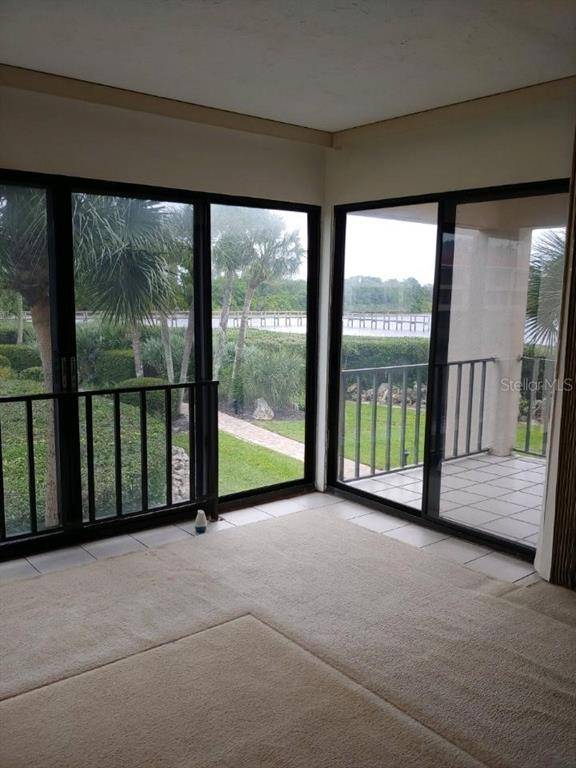 Holmes Beach, FL 34217,3705 E BAY DR #207