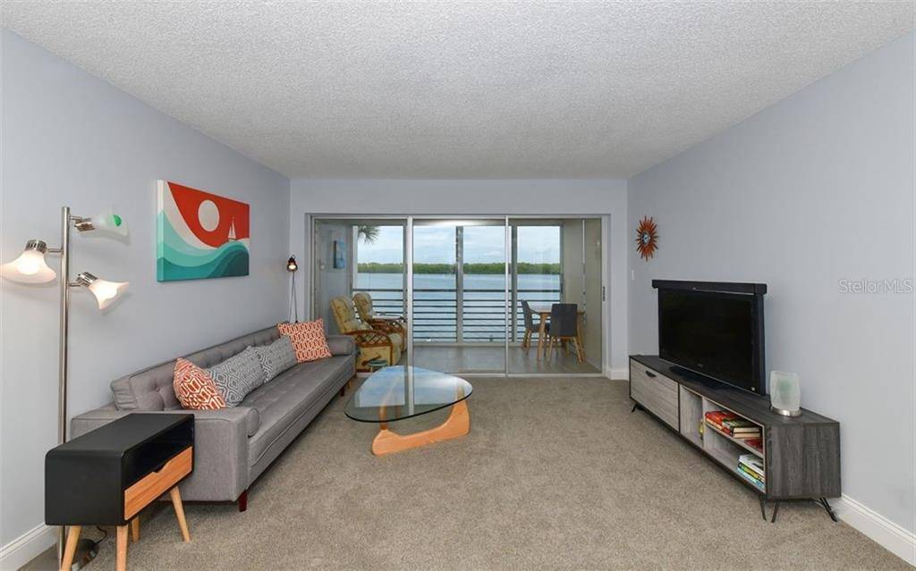 Longboat Key, FL 34228,4420 EXETER DR #205