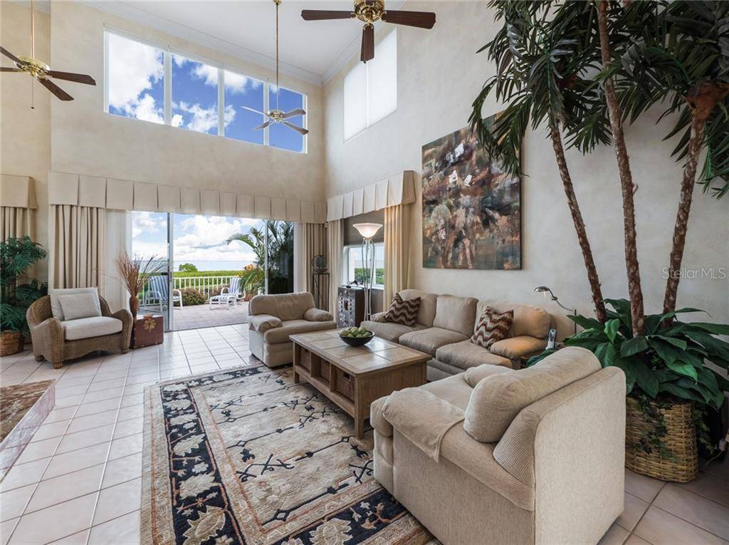 Longboat Key, FL 34228,3444 MISTLETOE LN