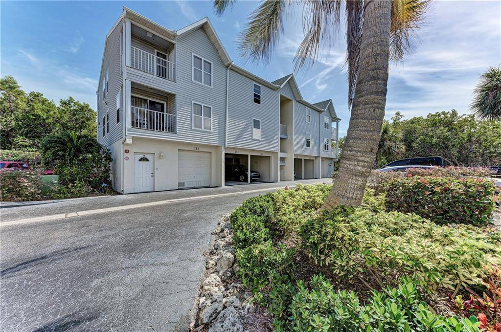 Holmes Beach, FL 34217,3601 E BAY DR #212