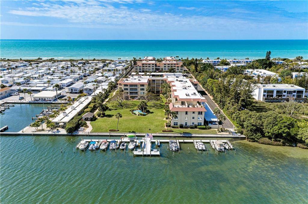 Longboat Key, FL 34228,3806 GULF OF MEXICO DR #C210