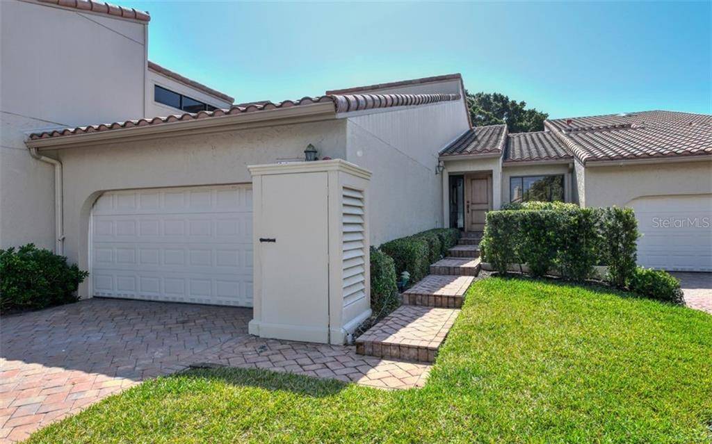 Longboat Key, FL 34228,2309 HARBOUR OAKS DR