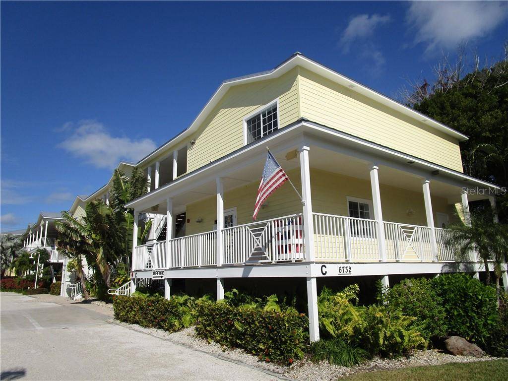 Sarasota, FL 34242,6732 SARASEA CIR #102C