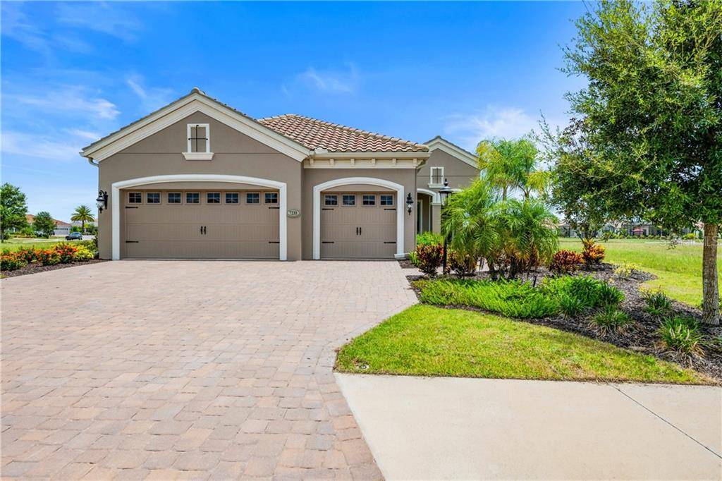 Lakewood Ranch, FL 34202,7233 WHITTLEBURY TRAIL