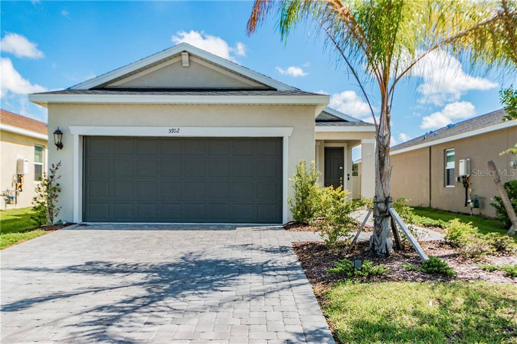 Palmetto, FL 34221,5702 LOS ROBLES CT