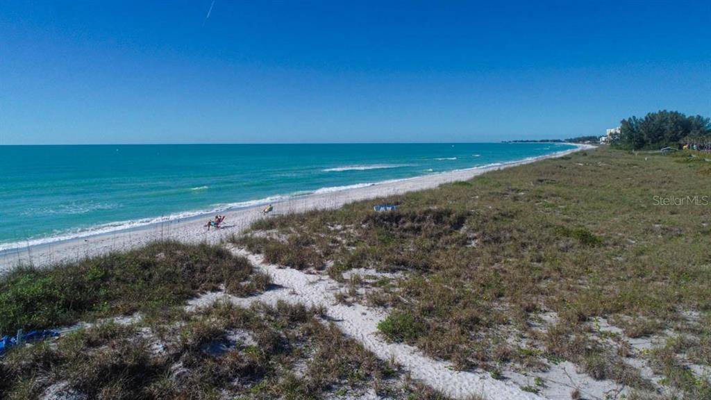 Longboat Key, FL 34228,827 BAYPORT WAY #827